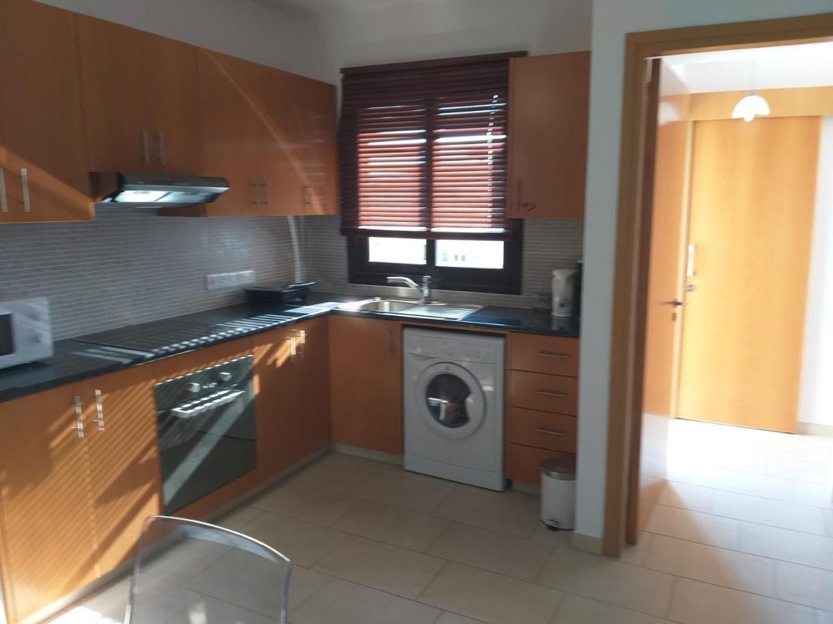 Horizon Luxury Apartment 4 Larnaca Extérieur photo