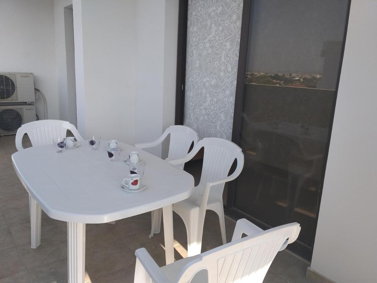 Horizon Luxury Apartment 4 Larnaca Extérieur photo