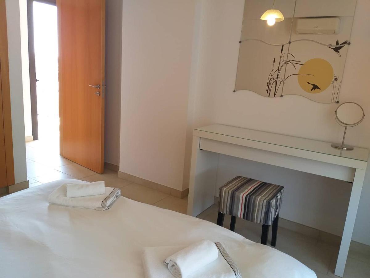 Horizon Luxury Apartment 4 Larnaca Extérieur photo